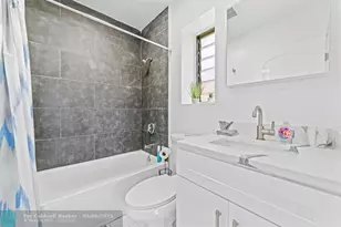 1215 NE 200th St, Miami, FL 33179 - Photo 14