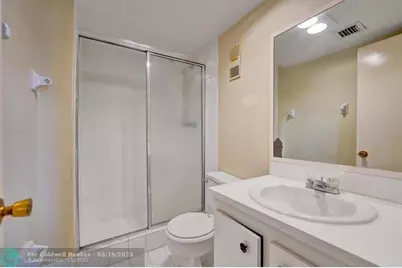 9440  Poinciana Pl, Unit #109, Davie, FL 33324 - Photo 24