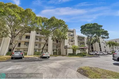 9440  Poinciana Pl, Unit #109, Davie, FL 33324 - Photo 38