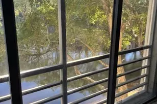 2304 S Cypress Bend Dr, Pompano Beach, FL 33069 - Photo 12