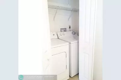 2667 NW 33rd St, Unit #2412, Oakland Park, FL 33309 - Photo 12