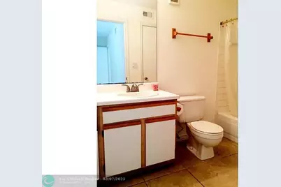 2667 NW 33rd St, Unit #2412, Oakland Park, FL 33309 - Photo 8