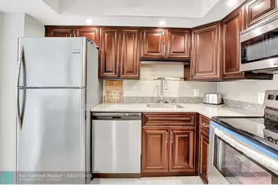 2000 S Ocean Blvd, Unit #7J, Lauderdale by the Sea, FL 33062 - Photo 10