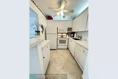 4108  Cambridge E, Unit #4108, Deerfield Beach, FL 33442 - Photo 10