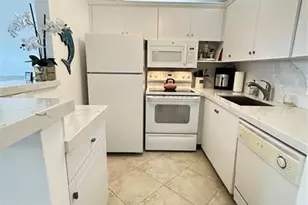 4108 Cambridge E, Deerfield Beach, FL 33442 - Photo 10