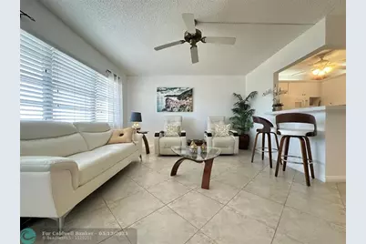 4108  Cambridge E, Unit #4108, Deerfield Beach, FL 33442 - Photo 2