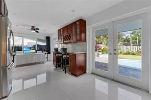 2021 NW 32nd Ct, Oakland Park, FL 33309 - Photo 12