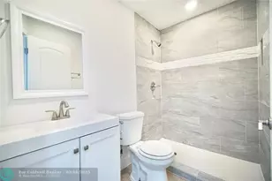 2205 A E Isaacs Ave, West Palm Beach, FL 33407 - Photo 16