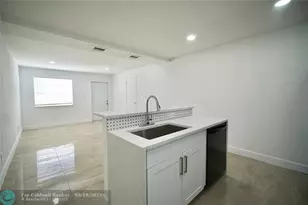 2205 A E Isaacs Ave, West Palm Beach, FL 33407 - Photo 2