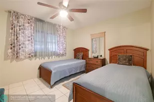 5071 W Oakland Park Blvd, Lauderdale Lakes, FL 33313 - Photo 26