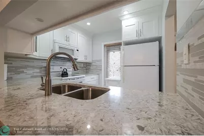 5071 W Oakland Park Blvd, Unit #209, Lauderdale Lakes, FL 33313 - Photo 12