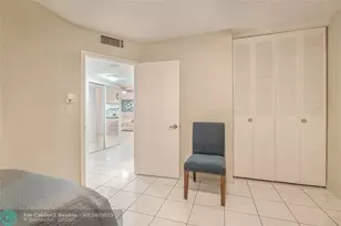 5071 W Oakland Park Blvd, Lauderdale Lakes, FL 33313 - Photo 28