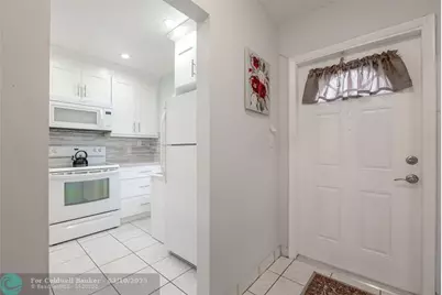 5071 W Oakland Park Blvd, Unit #209, Lauderdale Lakes, FL 33313 - Photo 14