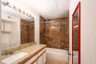 2440 NW 33rd St, Oakland Park, FL 33309 - Photo 14