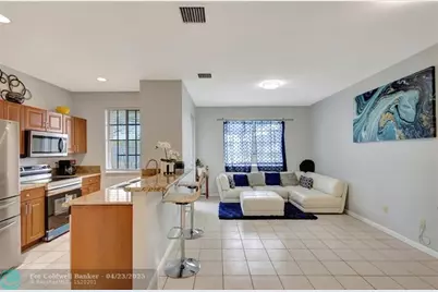 2037  Nassau Dr, Unit #2037, Riviera Beach, FL 33404 - Photo 8