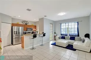 2037 Nassau Dr, Riviera Beach, FL 33404 - Photo 10