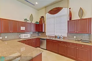 2037 Nassau Dr, Riviera Beach, FL 33404 - Photo 40