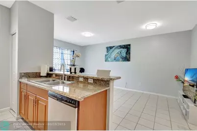 2037  Nassau Dr, Unit #2037, Riviera Beach, FL 33404 - Photo 14