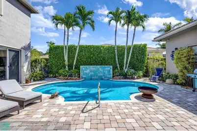 150  Sedona Way, Palm Beach Gardens, FL 33418 - Photo 6