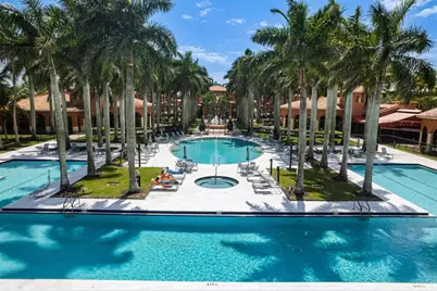 1914  Via Castello, Wellington, FL 33411 - Photo 32