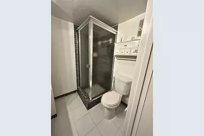 5190 E Sabal Palm Blvd, Unit #201, Tamarac, FL 33319 - Photo 20