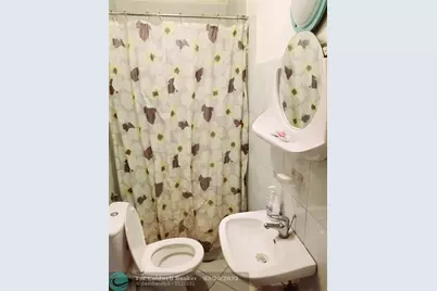 2222  Garden Str, Titusville, FL 500 - Photo 10