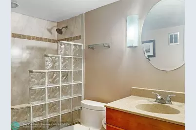 1950 N Andrews Ave, Unit #120D, Wilton Manors, FL 33311 - Photo 12