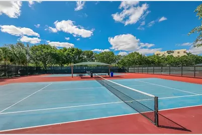 605  Oaks Dr, Unit #907, Pompano Beach, FL 33069 - Photo 40