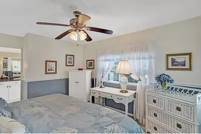 2301 SW 86th Ter, Davie, FL 33324 - Photo 24