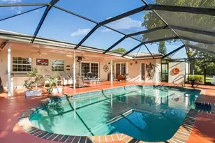 906 NW 83rd Dr, Coral Springs, FL 33071 - Photo 14