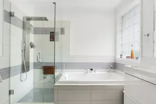 906 NW 83rd Dr, Coral Springs, FL 33071 - Photo 10