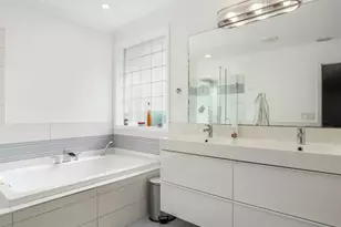 906 NW 83rd Dr, Coral Springs, FL 33071 - Photo 36