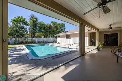 820 SW 20th St, Boca Raton, FL 33486 - Photo 24