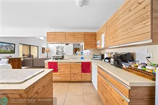 820 SW 20th St, Boca Raton, FL 33486 - Photo 8