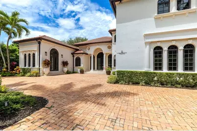 9  Fiesta Way, Fort Lauderdale, FL 33301 - Photo 4