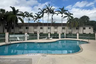2125 NW 77th Way, Pembroke Pines, FL 33024 - Photo 2