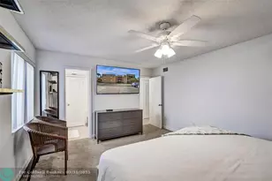 4060 N Hills Dr, Hollywood, FL 33021 - Photo 36