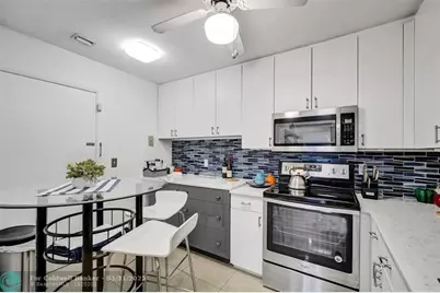 4060 N Hills Dr, Unit #32, Hollywood, FL 33021 - Photo 18