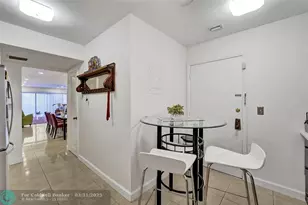 4060 N Hills Dr, Hollywood, FL 33021 - Photo 20