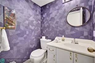 4060 N Hills Dr, Hollywood, FL 33021 - Photo 32