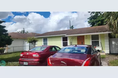 2829 NW 9th Pl, Unincorporated Broward County, FL 33311 - Photo 8