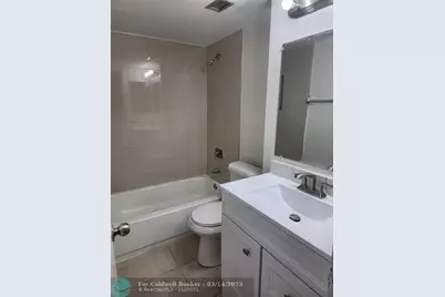 17890 W Dixie Hwy, Unit #619, North Miami Beach, FL 33160 - Photo 8