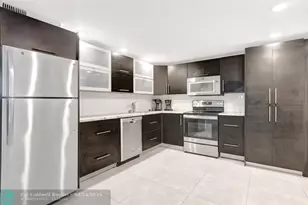 501 SW 11th Pl, Boca Raton, FL 33432 - Photo 8