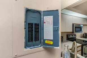 900 Crosswinds Dr, Greenacres, FL 33413 - Photo 14