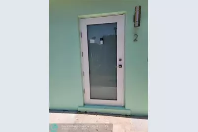 1010 NW 3rd Ave, Hallandale Beach, FL 33009 - Photo 12