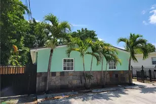 1010 NW 3rd Ave, Hallandale Beach, FL 33009 - Photo 2