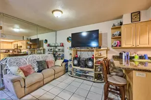 33 Spinning Wheel Ln, Tamarac, FL 33319 - Photo 10