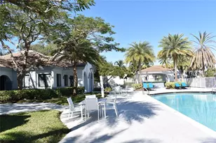 2600 S University Dr, Davie, FL 33328 - Photo 30