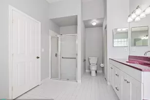 17646 10th St, Pembroke Pines, FL 33029 - Photo 10