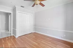 17646 10th St, Pembroke Pines, FL 33029 - Photo 20